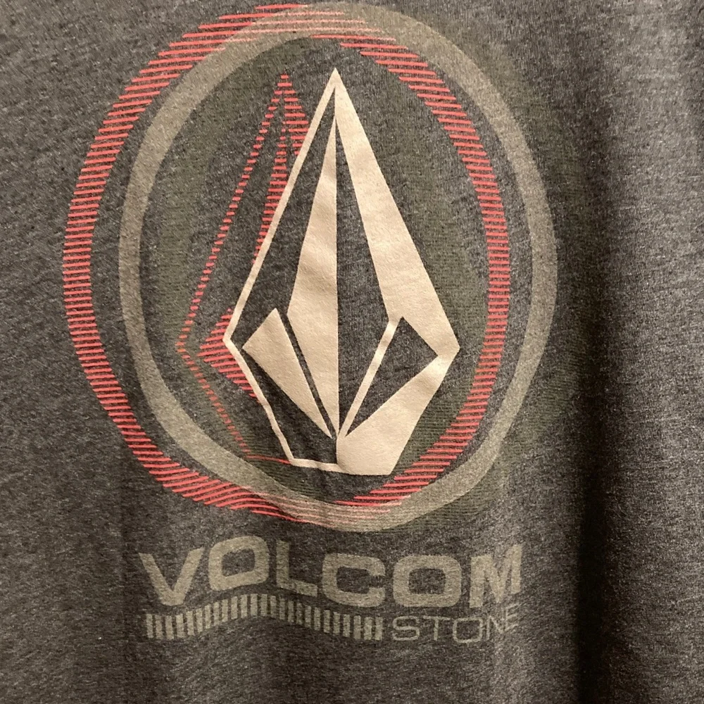 Volcom Stone Granite T-shirt Size M EUC